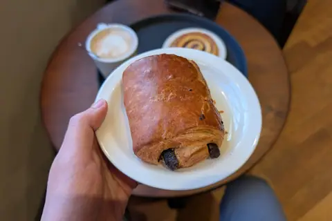 Mor Bakery & Kitchen photo 2
